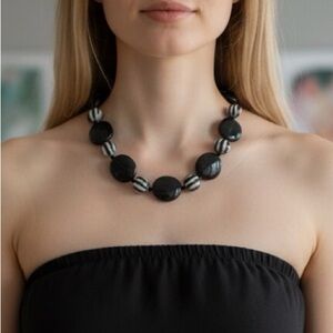Vintage ‘70s Handmade Retro Black Agate Style Glass Beaded MOD Necklace